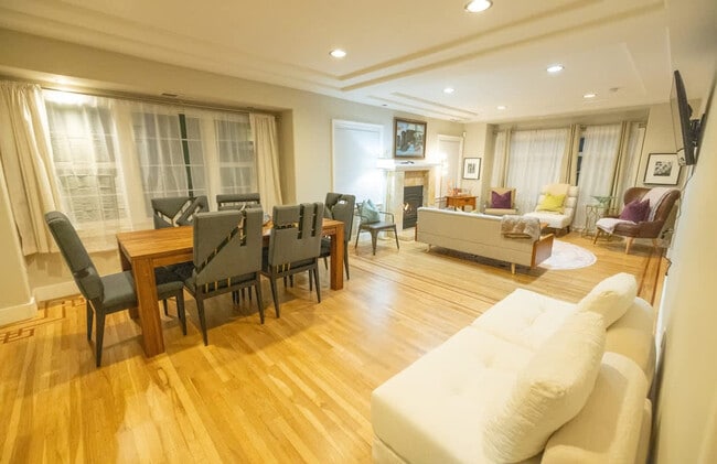 Foto del edificio - 3920 Ardley Ave