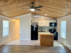 Building Photo - 4122 Corbin Rd