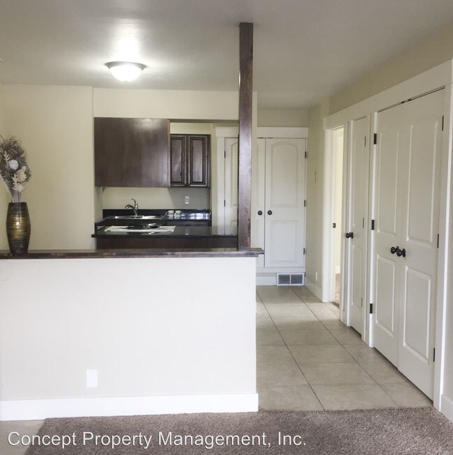 Building Photo - 7108 Highland Dr