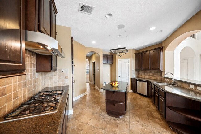 Foto del edificio - 14318 Red Creek Cove Ln