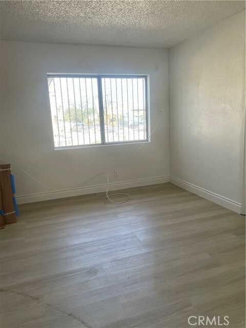 Foto del edificio - 674 E 115th St