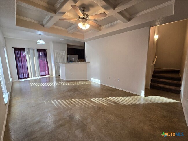 Foto del edificio - 1016 Brown Rock Dr