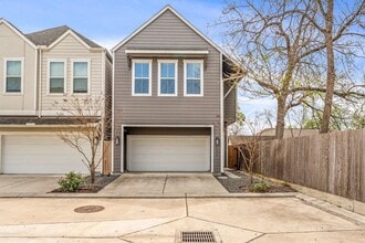 Building Photo - 802 Berry Sage Ln