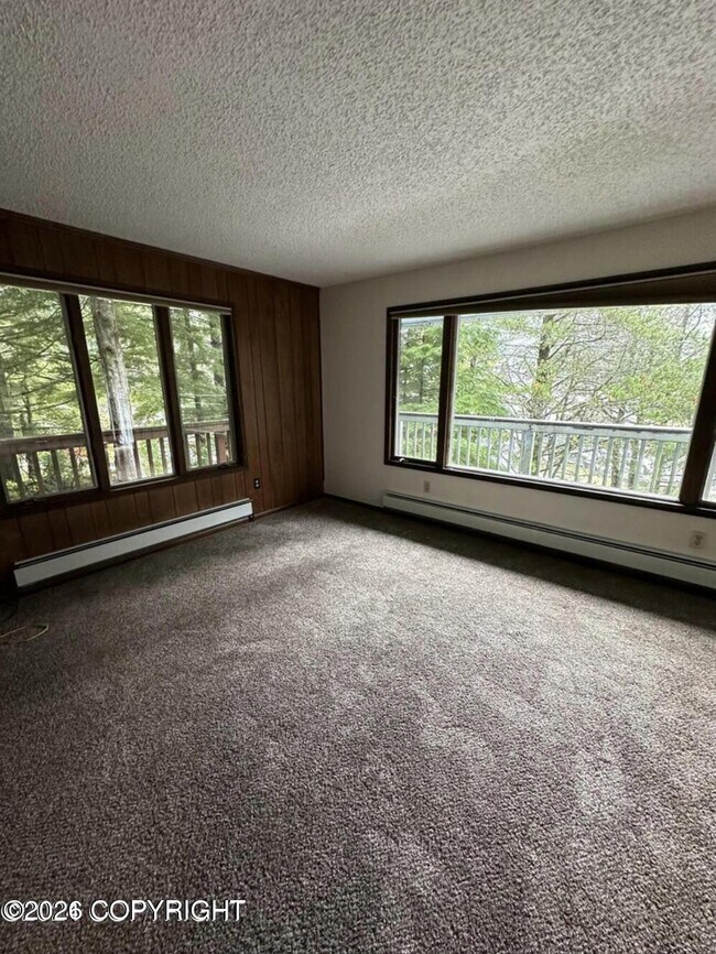 Foto del edificio - 7922 N Tongass Hwy