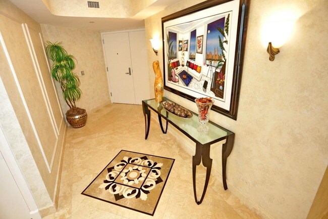 Building Photo - 3210 S Ocean Blvd