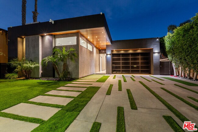 Foto del edificio - 4458 Mammoth Ave