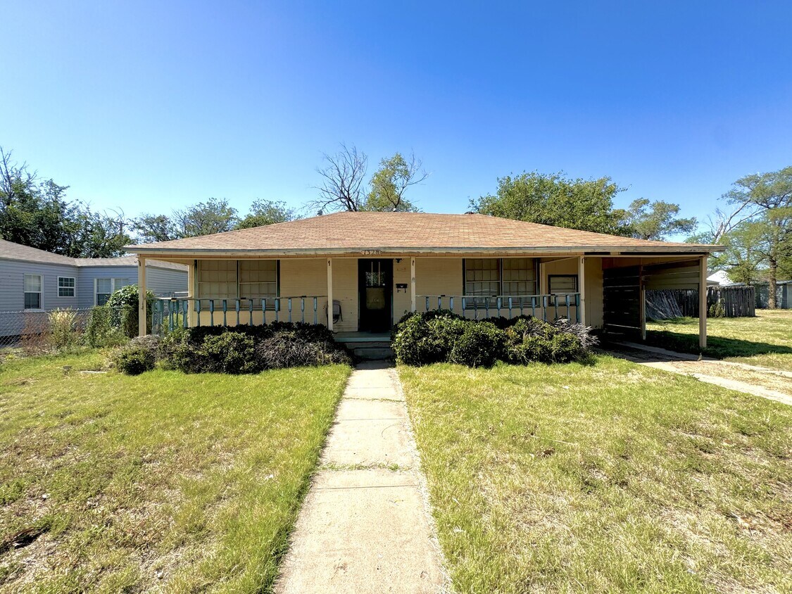 Primary Photo - 1326 Hillcrest St