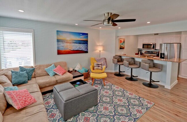 Foto del edificio - 200 Padre Blvd