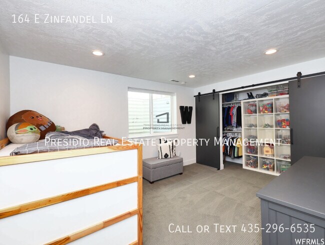 Foto del edificio - 164 E Zinfandel Ln