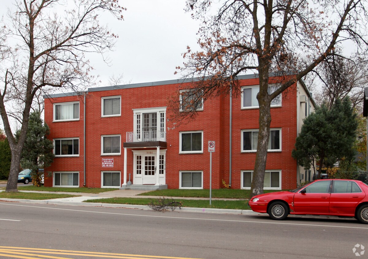 Primary Photo - 3501 Lyndale Ave S