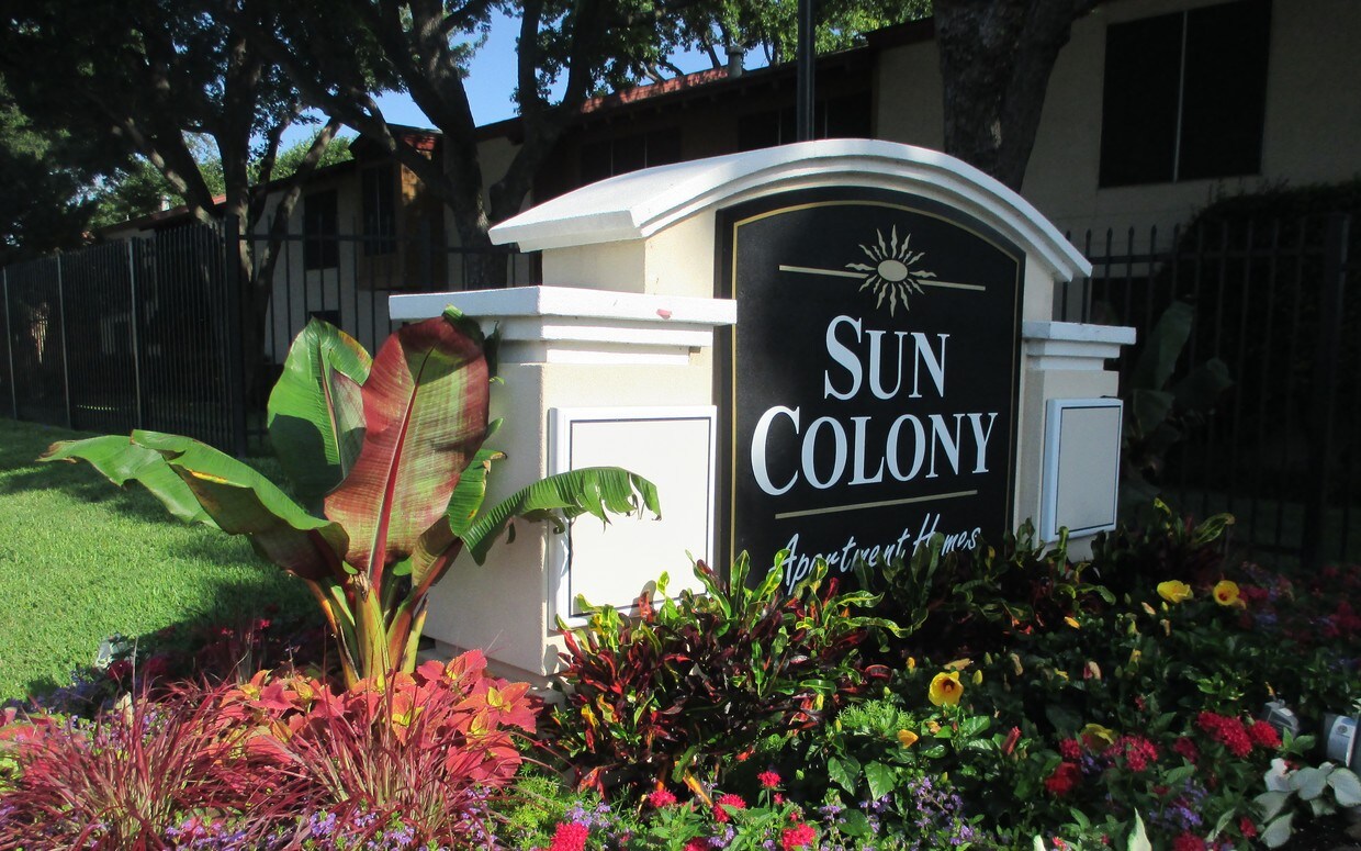 Sun Colony Apartments in Dallas, TX