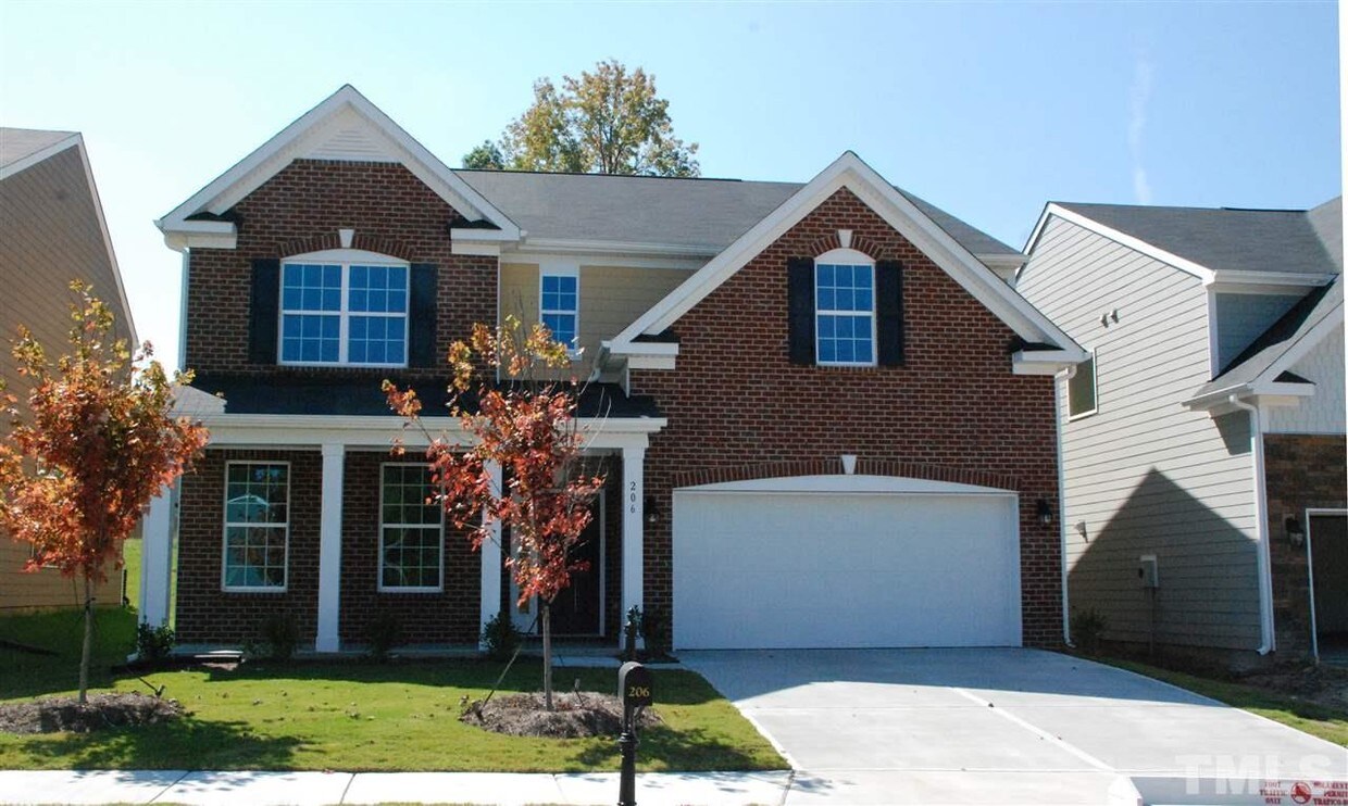 Primary Photo - 206 Glenview Lane