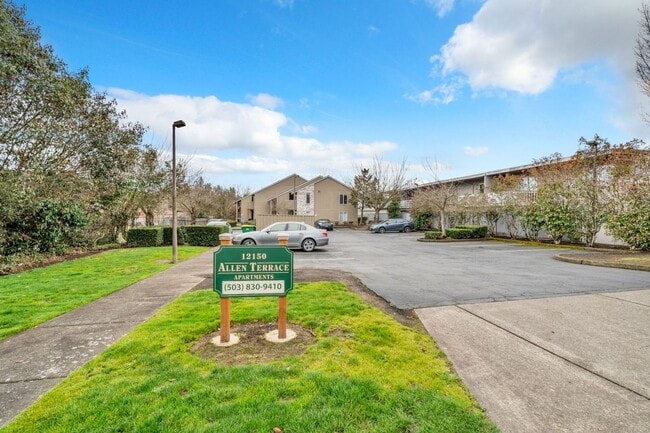 Building Photo - Allen Terrace-LLB-3130S
