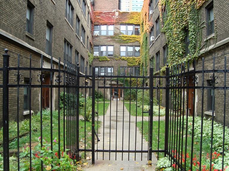 Primary Photo - Hudson Courtyard