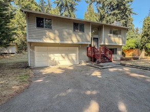 Building Photo - 21726 58th Ave W