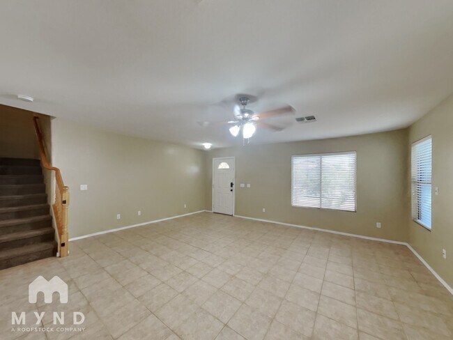 Foto del edificio - 672 W Barrus St