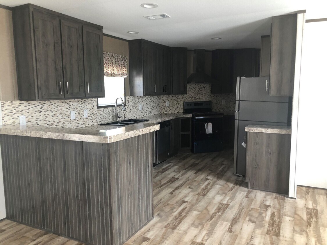 Foto del edificio - 10161 Pollard Rd