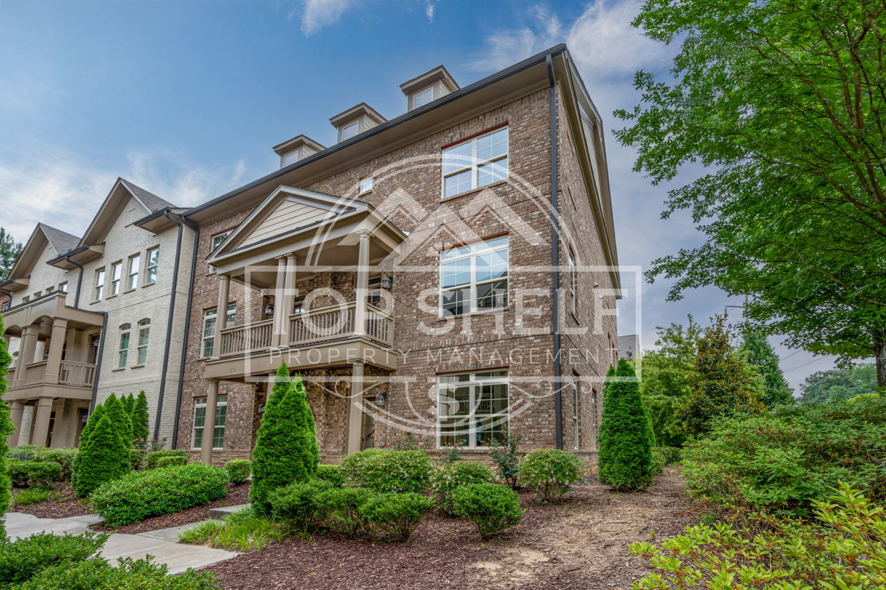 Foto principal - 316 Garland Woods Ct