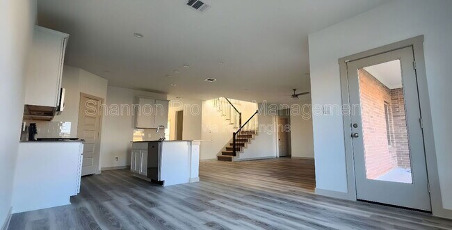 Building Photo - 3711 Jayci Lk Trce