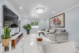 Building Photo - 66 Rockland Dr