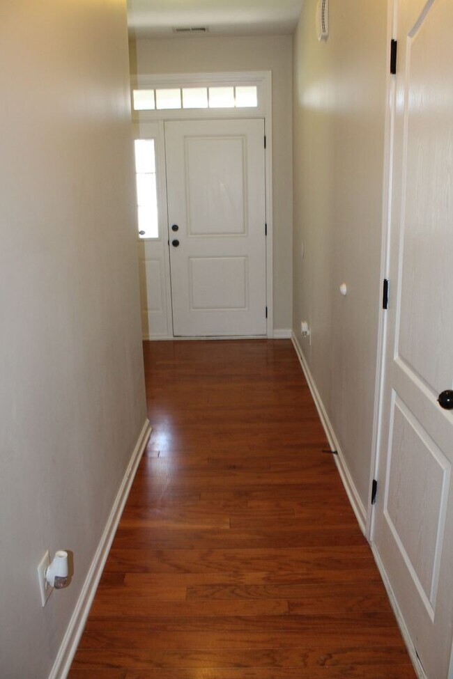 Foto del edificio - 107 Olde Mill Creek Dr