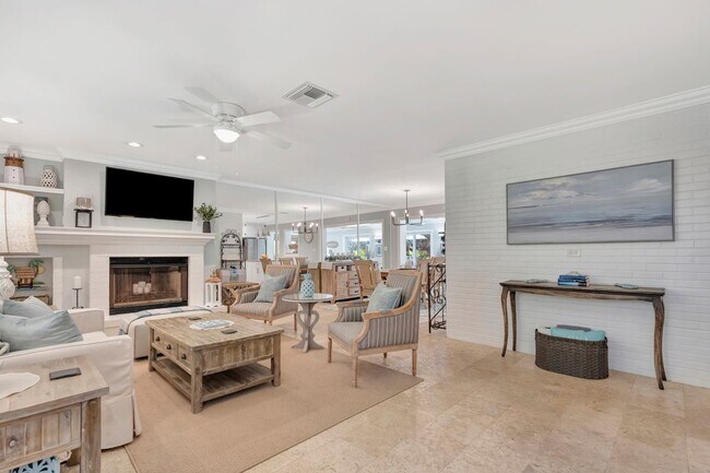 Foto del edificio - 5531 Hibiscus Rd