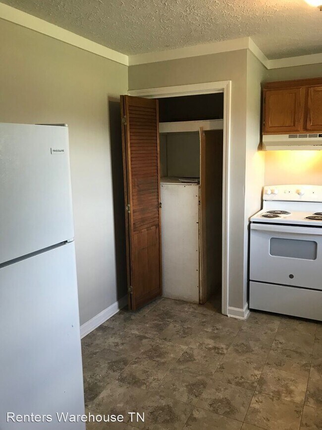 Building Photo - 2 br, 1 bath House - 7131 Deer Ridge Road