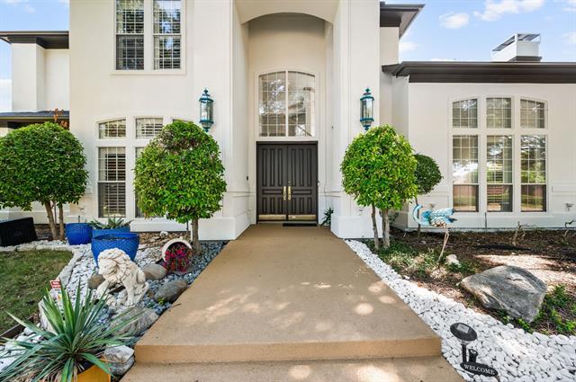 Building Photo - 3700 Watercrest Dr