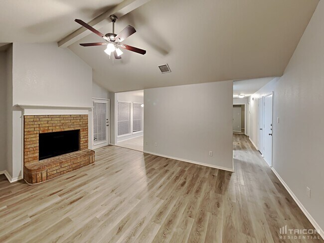 Foto del edificio - 9961 Peregrine Trail