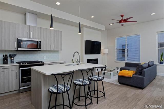 Foto del edificio - 3044 Wilson Ct