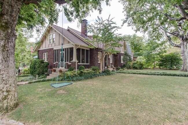 Photo - CHARMING RENOVATED TUDOR | WALK TO VANDERBILT & BELMONT House