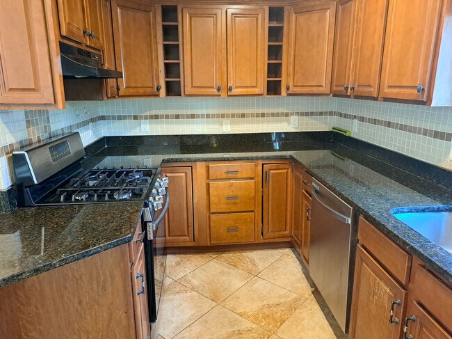 Foto del edificio - 158 Baker St