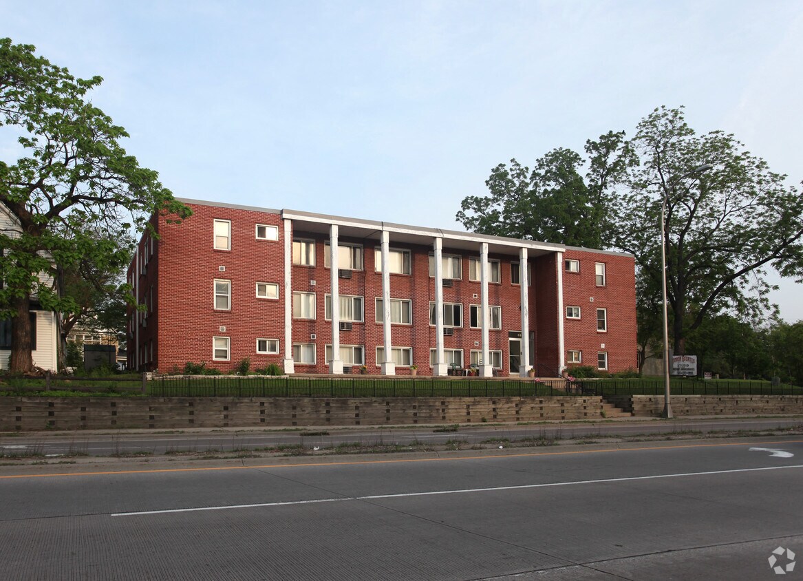 Foto del edificio - Huron Estates