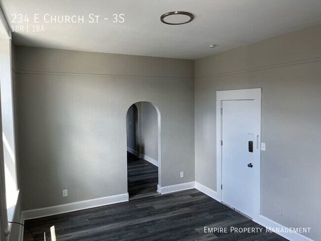 Building Photo - 1 bedroom/1 bathroom available in Slatington!