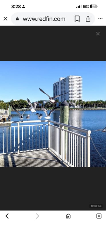 Building Photo - 18011 Biscayne Blvd