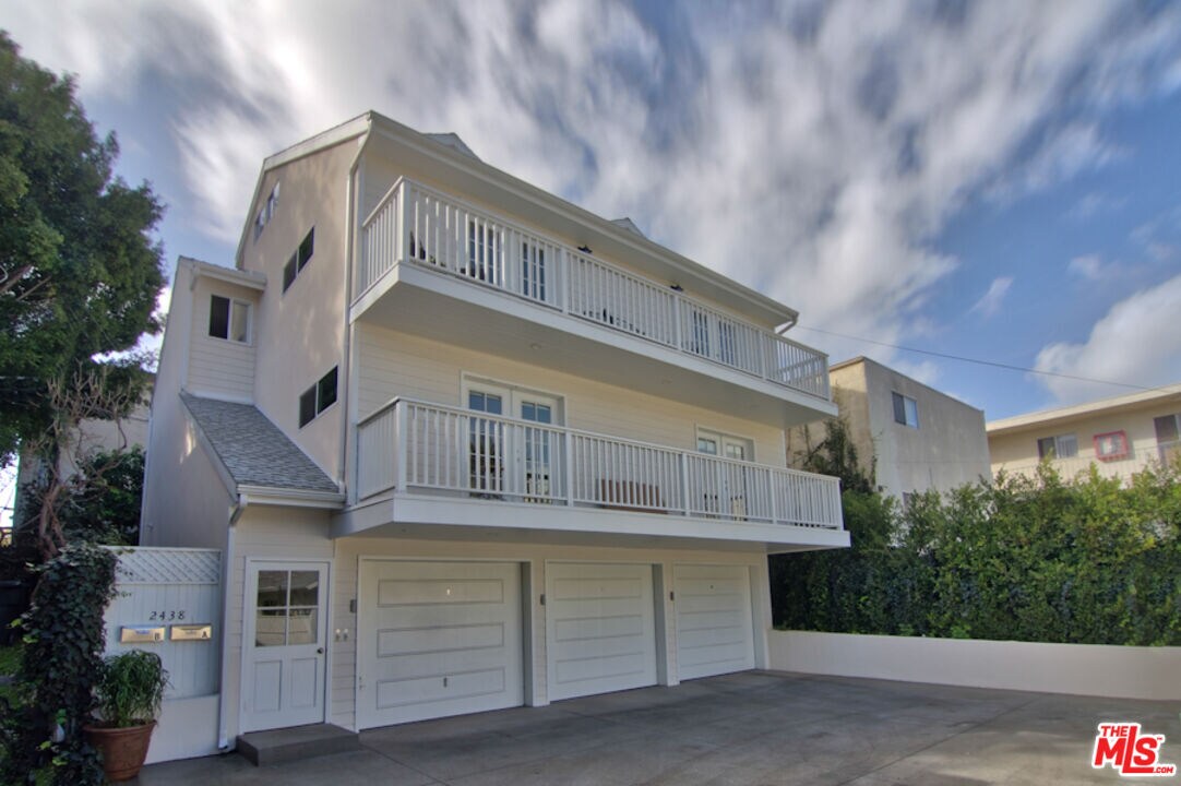 Foto principal - 2438 5th St