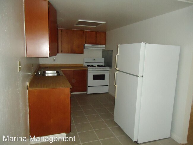 Foto del edificio - 240 Holly St