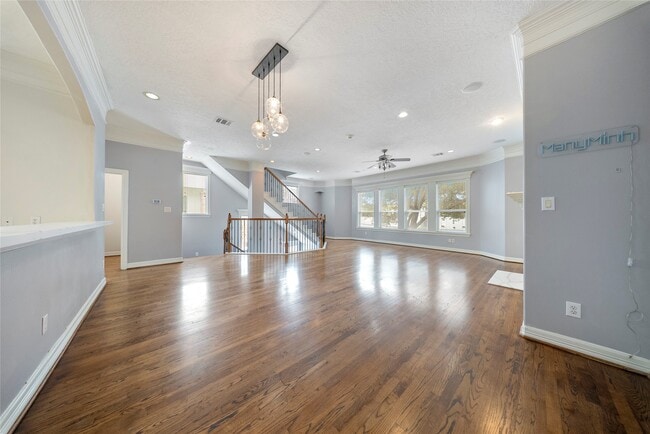 Foto del edificio - 4216 Eli St