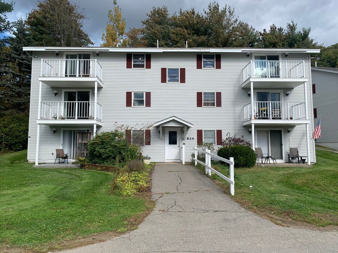 824 State St Unit 824 State St. 3, Bangor, ME 04401 Apartments in