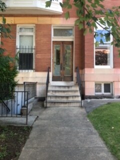 exterior - 3035 St Paul St