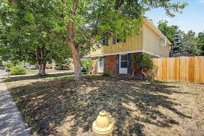 Building Photo - 11467 E Amherst Cir S