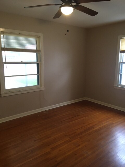 Building Photo - 5065 Folsom Dr