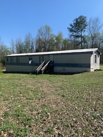 Primary Photo - 4042 Godwin Lake Rd