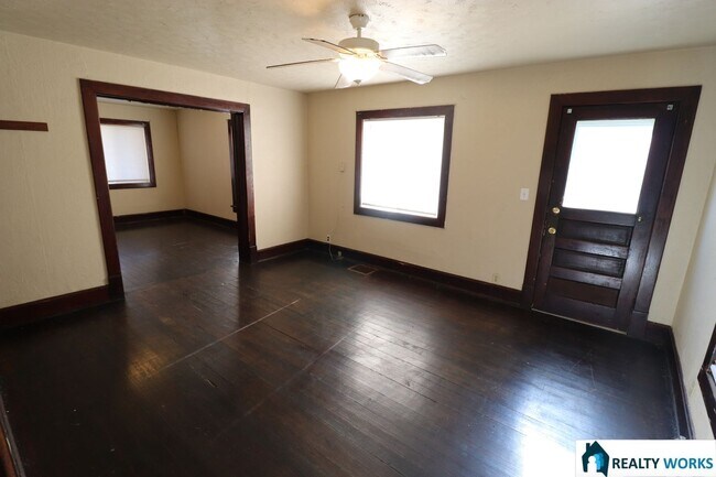 Foto del edificio - Charming Two Bedroom Home
