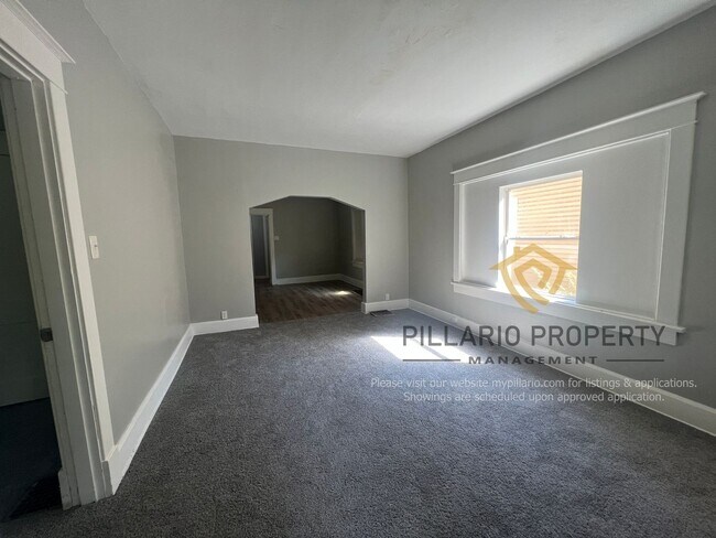 Building Photo - 3165 Station Street