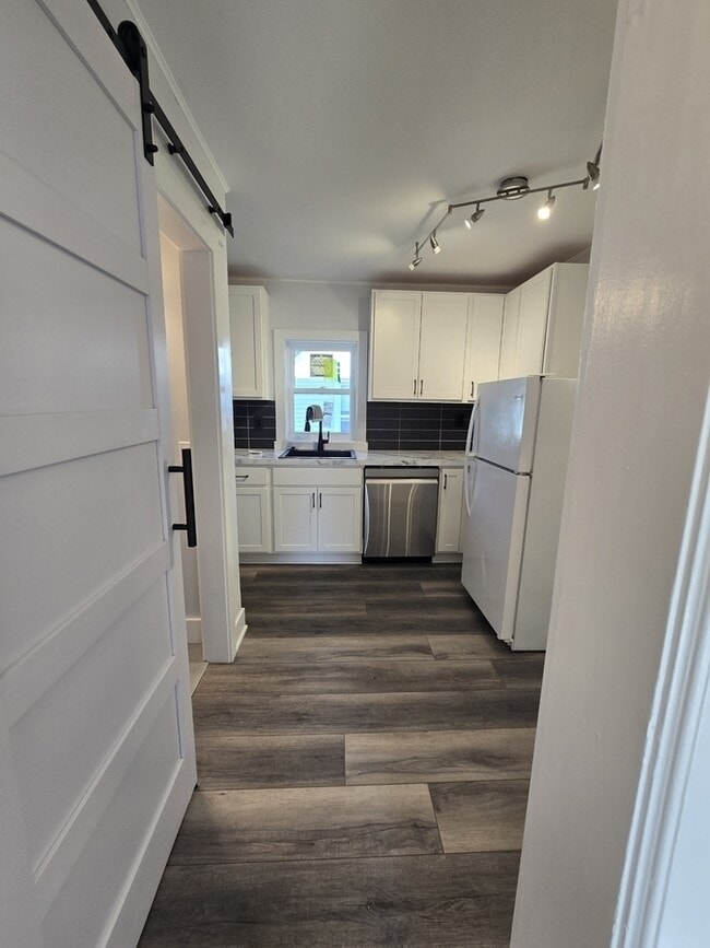 Foto del edificio - 246 W 14th St