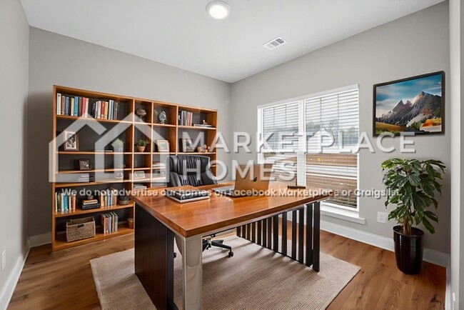 Foto del edificio - 194 Gavin Wy