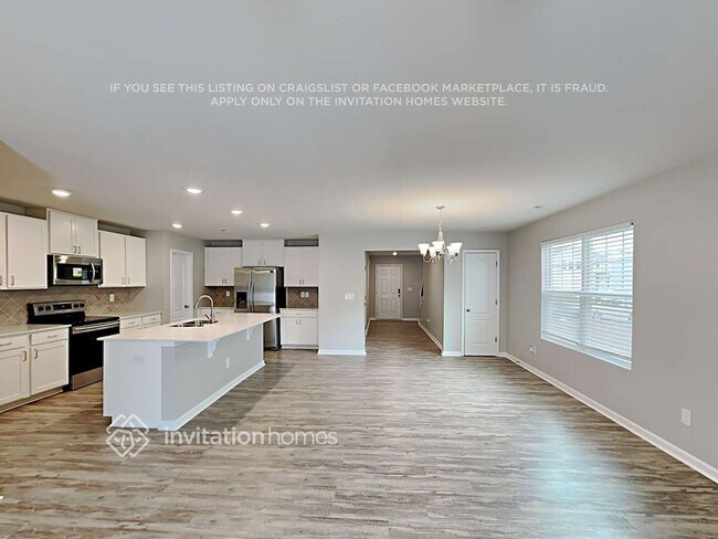 Foto del edificio - 160 Silver Oak Cir