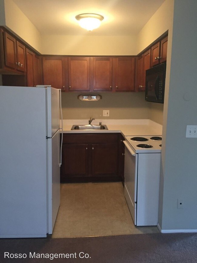Foto del edificio - 2567 E Maple Rd