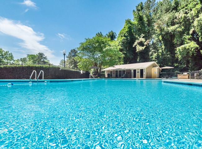 Building Photo - Laurel Ridge Apartments